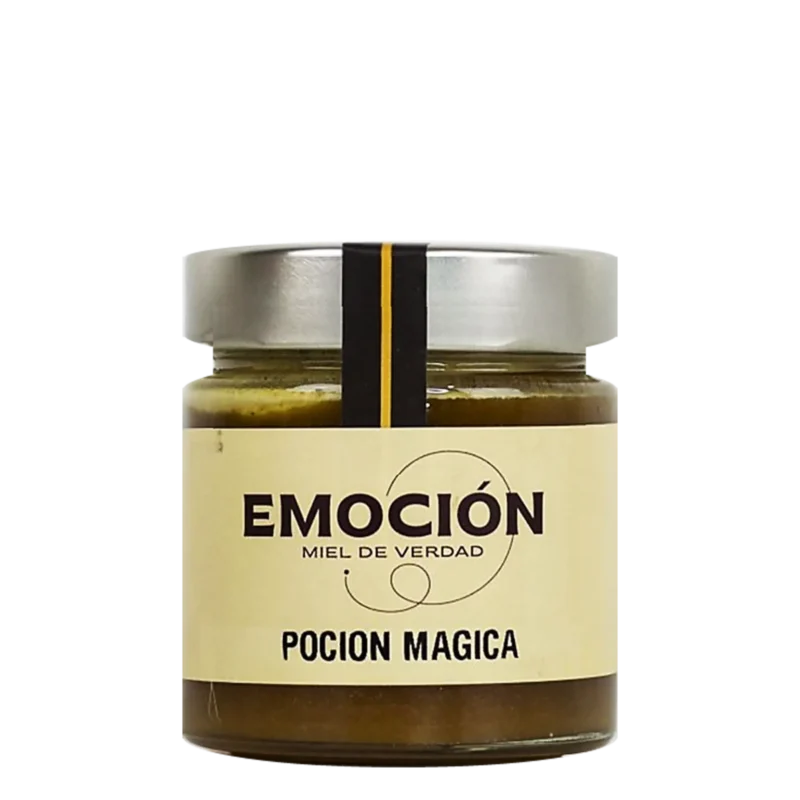 oción Mágica 250gr, es una combinación de miel cruda, polen, jalea real y propóleo.