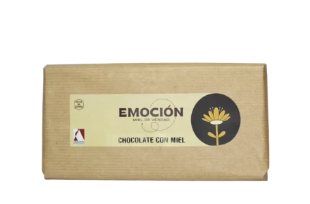 Chocolate negro endulzado con miel, realizado de forma artesana